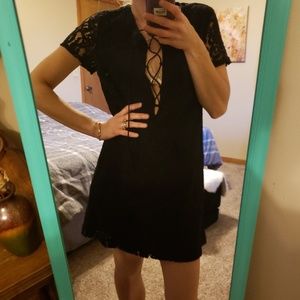 Low Cut Black Tassel Tie Lace Dress